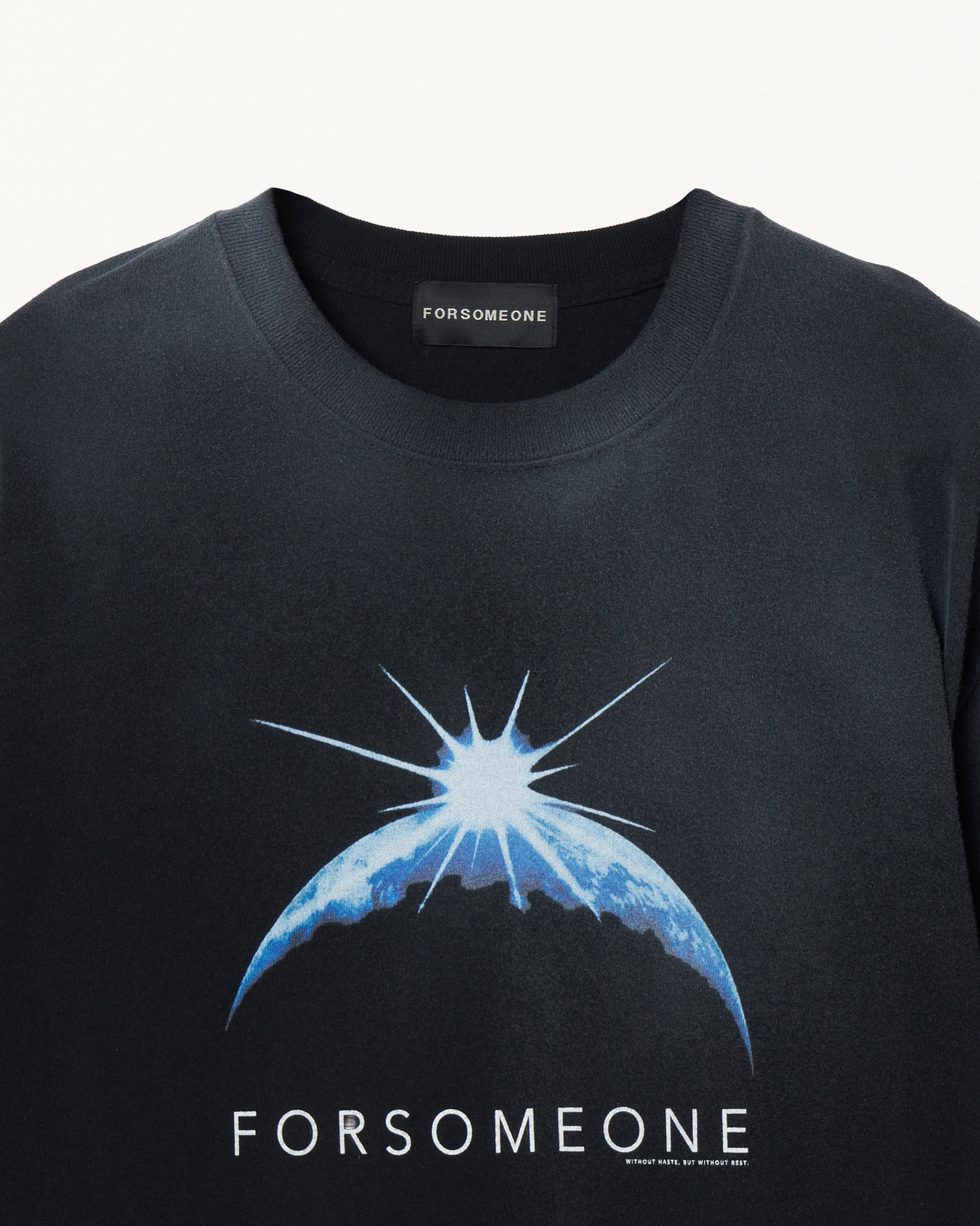 EARTH TEE 詳細画像 Black 5