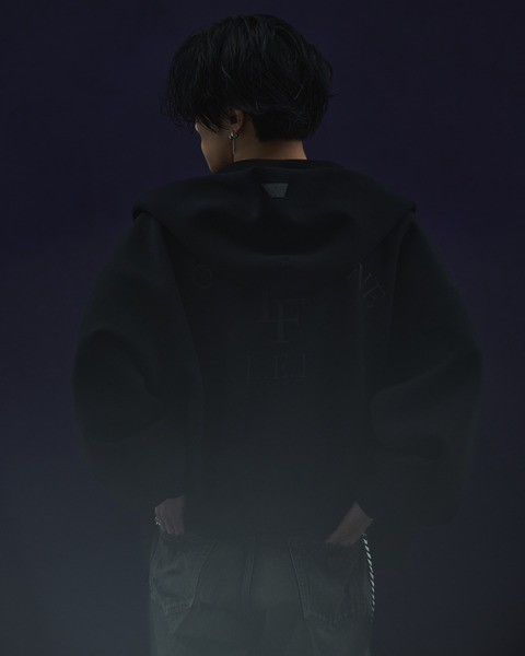 LF SMOOTH ZIP-UP HOODIE