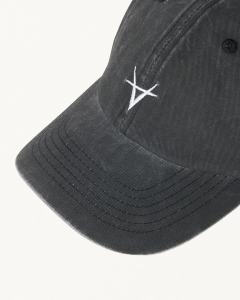 AK LOGO CAP 詳細画像